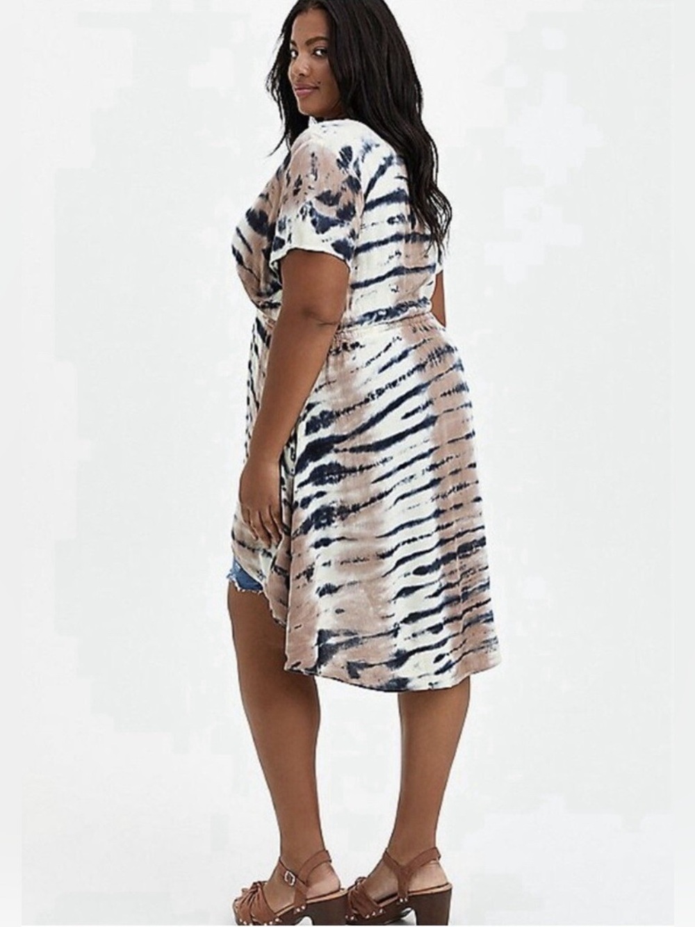 Torrid Tie Dye High Low Tunic Top - Picture 2 of 8